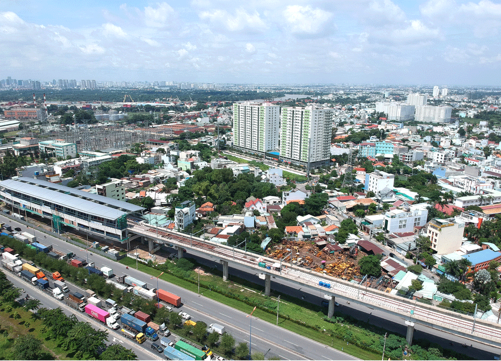 Truong Tho ward borders Hanoi Highway and Ben Thanh - Suoi Tien metro