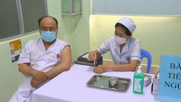 Nearly 50,000 people receive COVID-19 vaccine doses