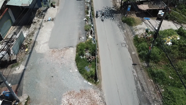 HCMC orders removal of construction fences on Luong Dinh Cua Street 