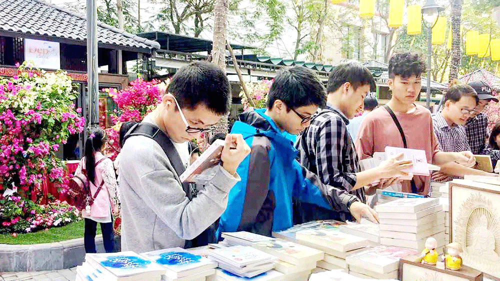 Hình thành thói quen đọc sách trong cộng đồng