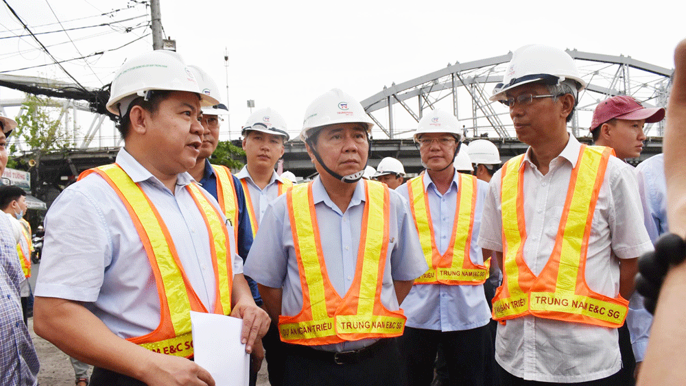 Khẩn trương hoàn thành, đưa dự án chống ngập do triều vào vận hành