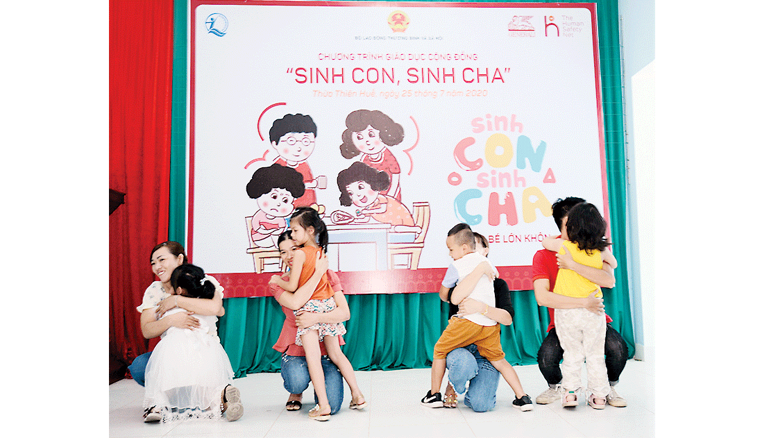 Generali Việt Nam triển khai chương trình “Sinh con, Sinh cha” đầu tiên tại miền Trung