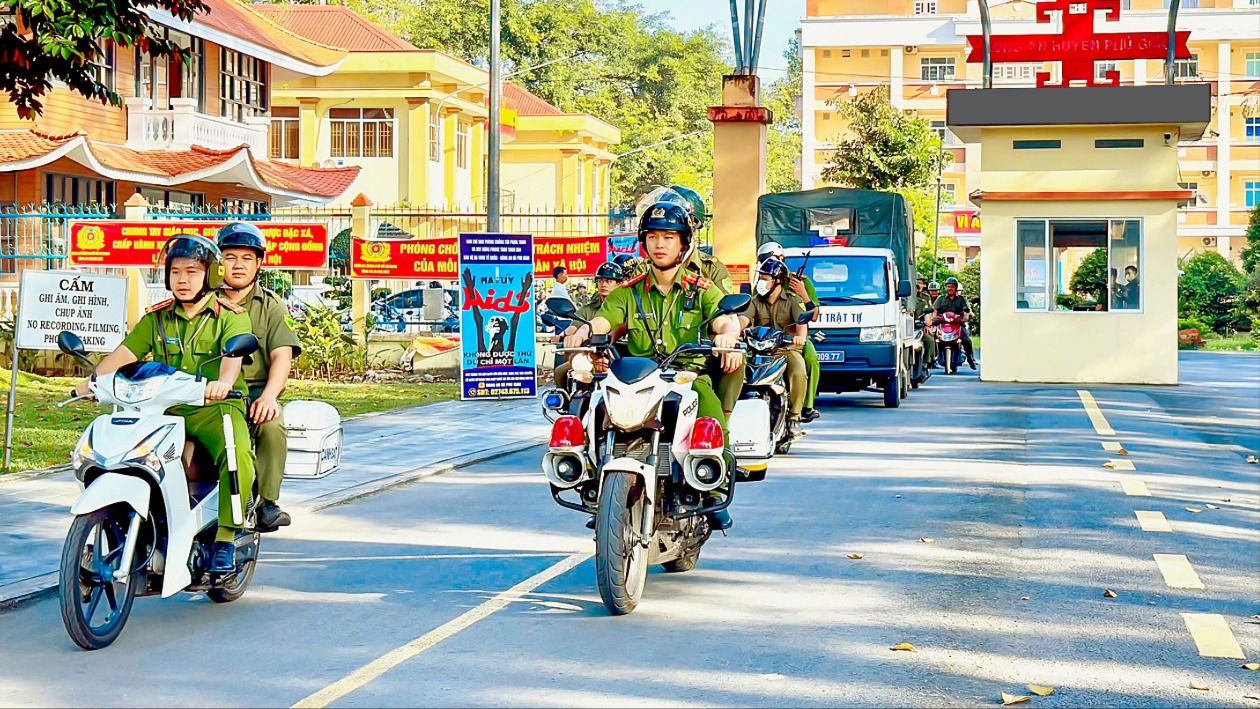 Công an phường Phú Giáo (TPHCM) ra quân cao điểm phòng ngừa, phát hiện, ngăn chặn, tấn công trấn áp tội phạm, bảo đảm an ninh trật tự trước, trong và sau Tết Bính Ngọ 2026
