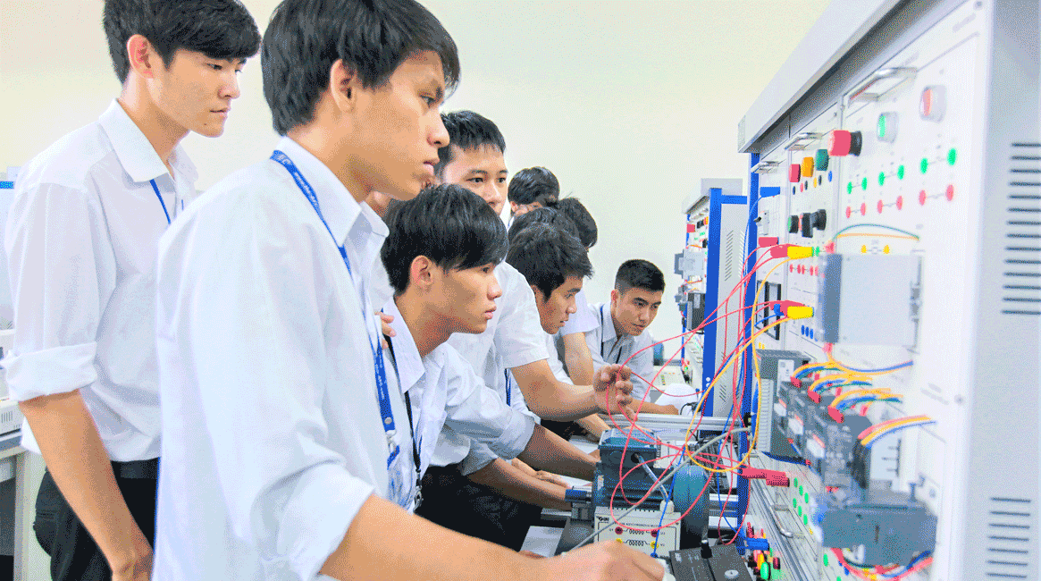 Tự chủ đại học: Trên thông, dưới tắc