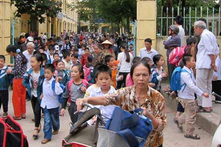 New school timings will require much adjustment for working parents (Photo: SGGP) New school timings will require much adjustment for working parents (Photo: SGGP)