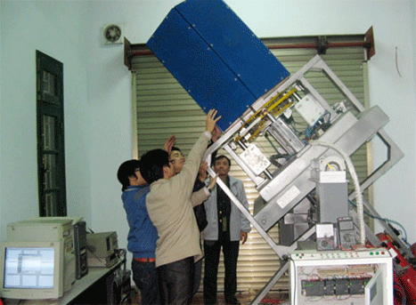 F1 satellite being tested with successful results. Photo: VnExpress F1 satellite being tested with successful results. Photo: VnExpress