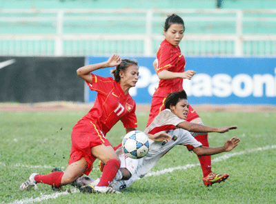 Giải bóng đá nữ vô địch Đông Nam Á 2012: Không thể chủ quan!