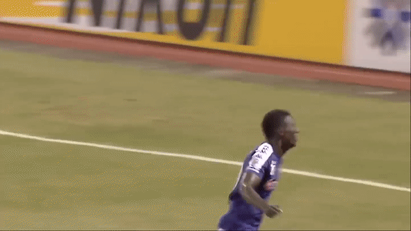 AFC Cup lượt về, Hà Nội - Becamex Bình Dương 1-0: Tấn Trường vuột bóng, Pape Omar chớp thời cơ