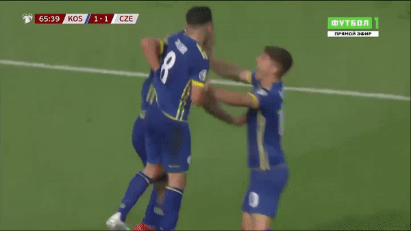 Kosovo - CH Séc 2-1: Patrik Schick mở bàn; Vedat Muriqi, Mergim Vojvoda soán ngôi CH Séc