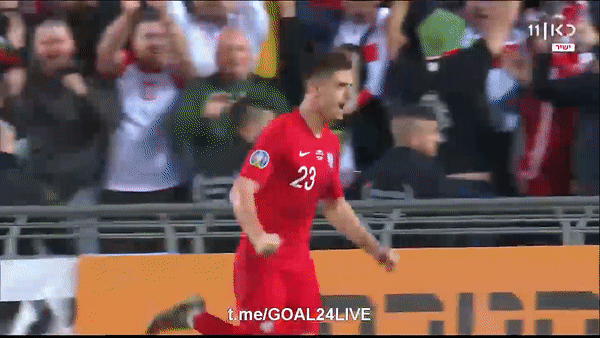 Israel - Ba Lan 1-2: Krychowiak sớm khai màn, Krzysztof Piatek giành vé đi tiếp VCK