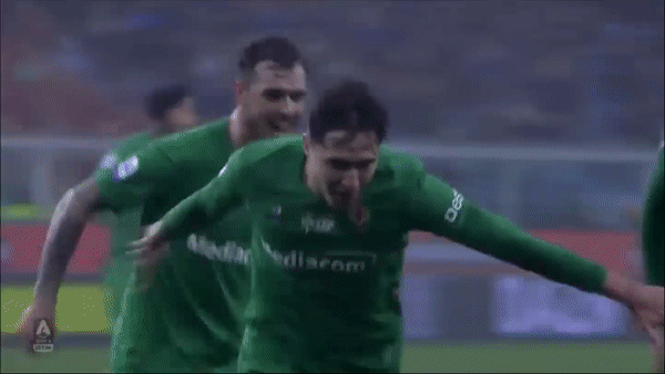Sampdoria - Fiorentina 1-5: Thorsby phản lưới nhà, Vlahovic, Chiesa thi tài lập cú đúp hạ Sampdoria