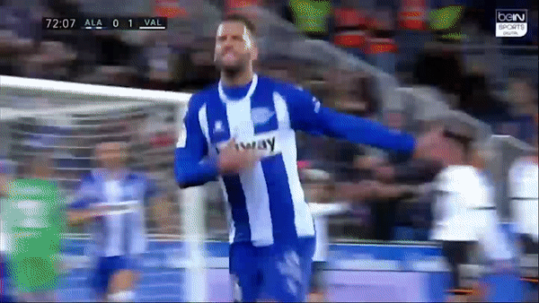 Alaves - Valencia 1-1: Daniel Parejo mở tỷ số, Edgar Mendez buộc Valencia chia điểm