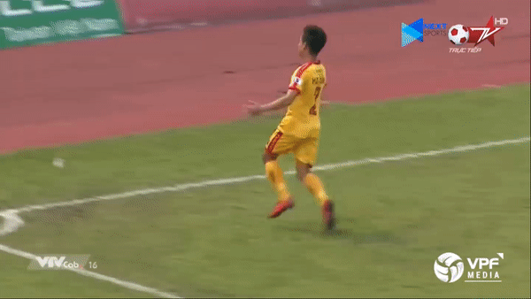 Thanh Hóa - Quảng Ninh 2-0: Đình Tùng, Samson lập công