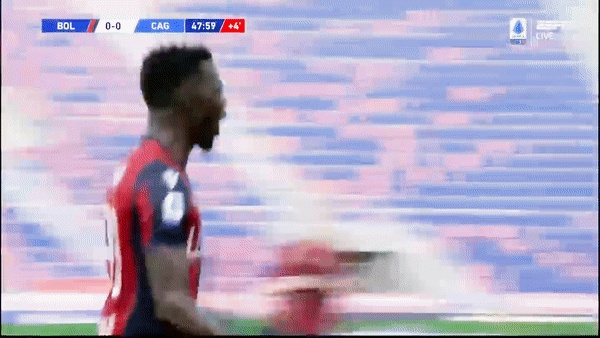 Bologna - Cagliari 1-1: Barrow mở tỷ số phút bù giờ, Simeone gỡ hòa kích tính