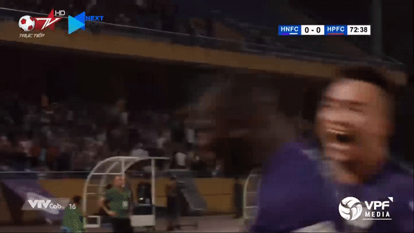 Hà Nội - Hải Phòng 1-0: Mạnh Hùng phản lưới nhà, HLV Chu Đình Nghiêm may mắn giành 3 điểm