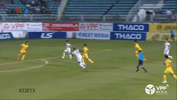 HAGL - Hà Tĩnh 3-0: Memovic, Ngọc Quang, Văn Toàn lần lượt tỏa sáng, HAGL về thứ 7 V.League 2020