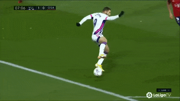 Valladolid - Osasuna 3-2: Mãn nhãn 5 bàn, Shon Weissman lập cú đúp, Orellana lập công trên chấm penalty, Budimir, Torres thất thủ