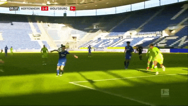 Hoffenheim - Wolfsburg 2-1: Baumgartner khai bàn, Weghorst gỡ hòa, Kramaric ấn định chiến thắng, Otavio nhận thẻ đỏ phút bù giờ