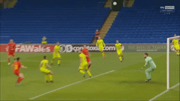 Xứ Wales - CH Séc 1-0: Patrik Schick, Connor Roberts nhận thẻ đỏ, Gareth Bale tạt cánh, Daniel James ấn định chiến thắng suýt sao