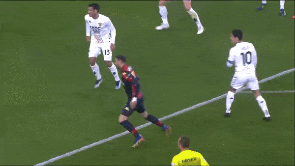 Genoa - Benevento 2-2: Nicolas Viola, Gianluca Lapadula lập công, Goran Pandev xuất thần lập cú đúp chia điểm đối thủ