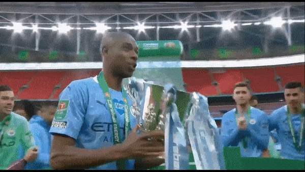 Man City - Tottenham 1-0: Kevin De Bruyne kiến tạo, Laporte đánh đầu ghi bàn quyết định, Pep Guardiola đăng quang EFL CUP