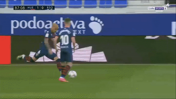 Huesca - Real Sociedad 1-0: Sandro Ramirez ghi bàn duy nhất, giành gọn 3 điểm