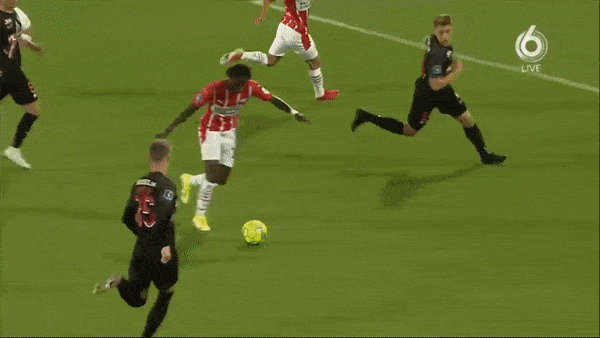 Midtjylland - PSV Eindhoven 0-1 (chung cuộc 0-4): Bruma chốt hạ chiến thăng phút bù giờ thứ 3, PSV Eindhoven giành vé play-off gặp Benfica