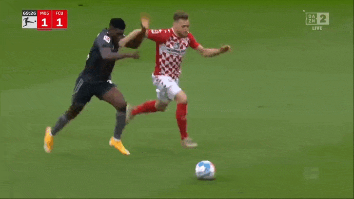 Mainz vs Union Berlin 1-2: Marcus Ingvartsen mở bàn, Taiwo Awoniyi lập cú đúp ngược dòng, Dominik Kohr nhận thẻ đỏ cuối trận