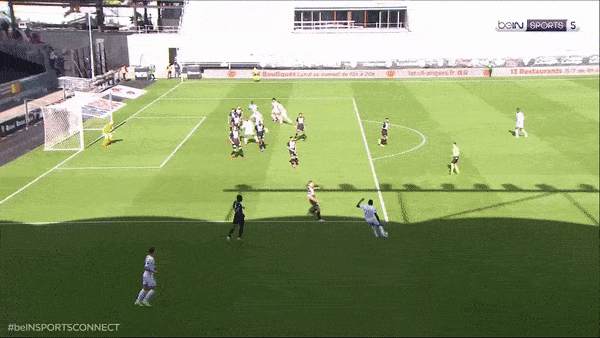 Angers vs Metz 3-2: Dylan Bronn mở tỷ số, Mohamed-Ali Cho gỡ hòa, Farid Boulaya tỏa sáng, Thomas Mangani, Stephane Bahoken ngược dòng chiến thắng