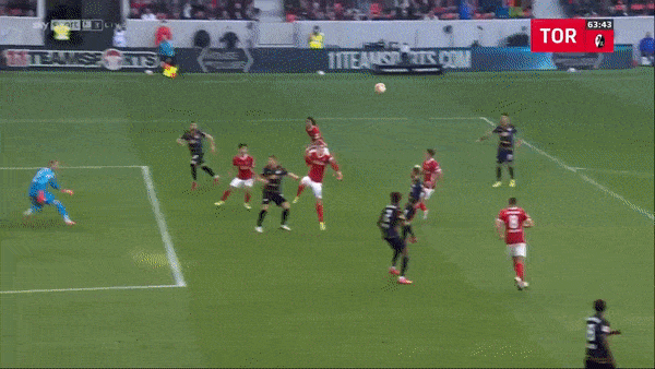 Freiburg vs RB Leipzig 1-1: Emil Forsberg mở bàn trên chấm penalty, Jeong Woo-yeong xuất sắc đánh đầu gỡ hòa quí giá