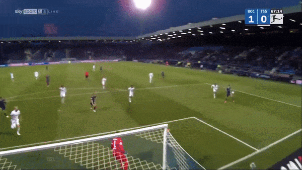 Bochum vs Hoffenheim 2-0: VAR công nhận bàn thắng đánh đầu của Soma Novothny, Milos Pantovic ấn định chiến thắng phút bù giờ cuối cùng