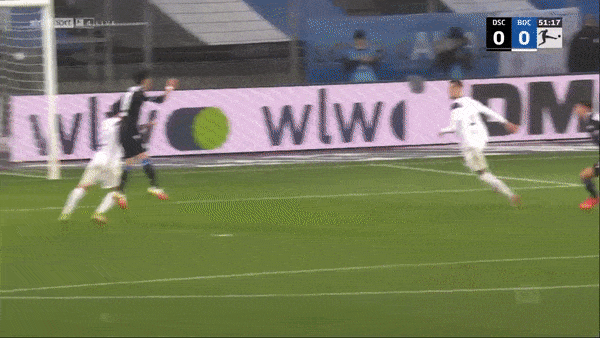 Arminia Bielefeld vs Bochum 2-0: Okugawa Masaya đánh đầu mở bàn đẹp mắt, Patrick Wimmer ấn định chiến thắng quý giá