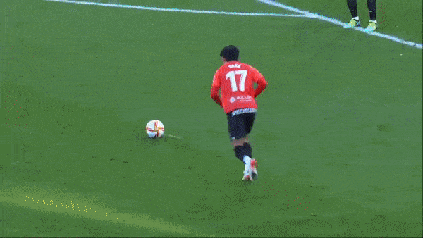 Mallorca vs Espanyol 2-1: Kubo Takefusa vẽ tuyệt phẩm đá phạt, Abdon Prats nhân đôi tỷ số, Javi Puado nỗ lực tìm bàn gỡ, Adria Pedrosa nhận thẻ đỏ phút bù giờ