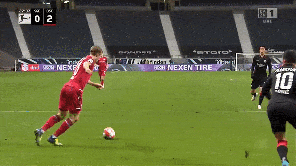 Eintracht Frankfurt vs Arminia Bielefeld 0-2: Patrick Wimmer sớm khai bàn phút thứ 5, Alessandro Schopf định đoạt cục diện sau phút 27