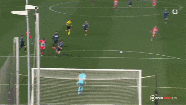 Atalanta vs Napoli 1-3: Lorenzo Insigne mở bàn từ chấm penalty, Matteo Politano lập công, Elif Elmas giúp Napoli củng cố ngôi nhì Serie A