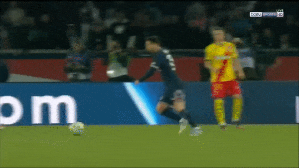 PSG vs Lens 1-1: Kevin Danso bị thẻ đỏ, Messi tỏa sáng siêu phẩm, Corentin Jean kịp gỡ hòa nhưng Neymar, Mbappe, HLV Pochettino đăng quang Ligue 1 sớm 4 vòng đấu