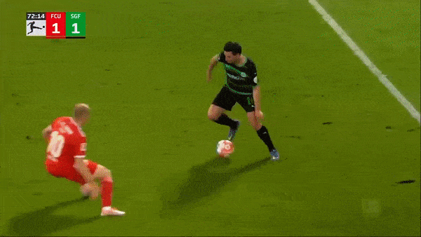 Union Berlin vs Greuther Furth 1-1: Branimir Hrgota sút chéo góc mở bàn đẹp mắt, hàng thủ sai lầm, Sven Michel chớp thời cơ gỡ hòa, Greuther Furth chắc suất rớt hạng Bundesliga 