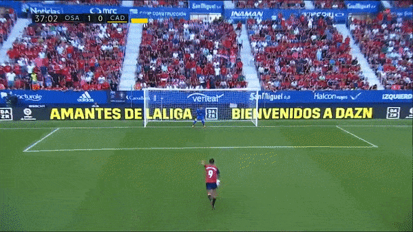 Osasuna vs Cadiz 2-0: Tâm điểm 2 bàn thắng từ chấm penalty của Ezequiel Avila và Garcia Martinez, Tomas Alarcon nhận thẻ đỏ