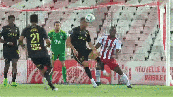 Ajaccio vs Lille 1-3: Lần lượt Yusuf Yazıcı, Jonathan Bamba, Tiago Djalo phá lưới, Cyrille Bayala ghi bàn danh dự 