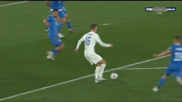 Phần Lan vs Romania 1-1: Teemu Pukki sút xa mở tỷ số, Florin Tanase đệm bóng cận thành chia điểm xứng đáng