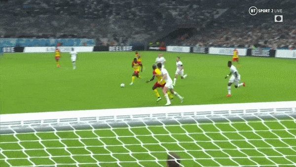 Marseille vs Lens 0-1: Facundo Medina kiến tạo, David Costa sút xa tuyệt đẹp bỏ túi 3 điểm