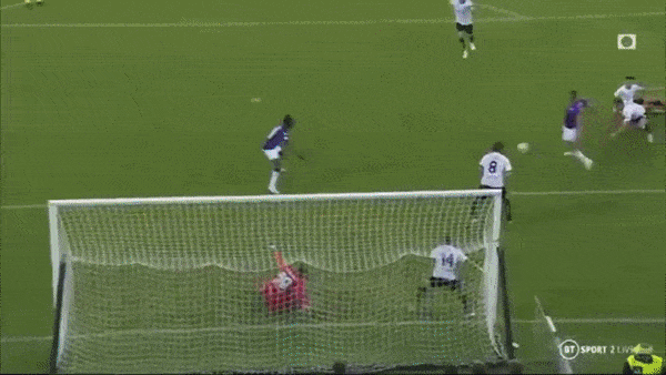 Spezia vs Fiorentina 1-2: Milenkovic mở tỷ số, M'Bala Nzola gỡ hòa, Arthur Cabral kịp tỏa sáng giành chiến thắng phút cuối, Nikolaou nhận thẻ đỏ