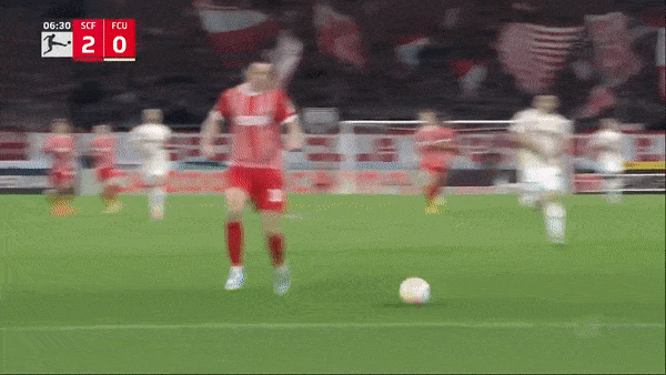 Freiburg vs Union Berlin 4-1: Vincenzo Grifo xuất thần cú hattrick, Michael Gregoritsch đè bẹp đối thủ, Sven Michel ghi bàn danh dự trên chấm penalty