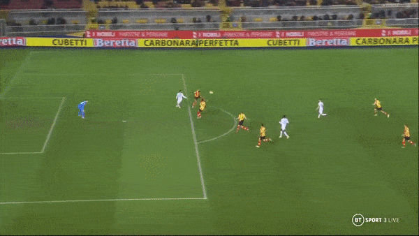 Lecce vs Salernitana 1-2: Boulaye Dia sút xa mở bàn phút thứ 5, Tonny Vilhena nhân đôi tỷ số, Gabriel Strefezza lập công