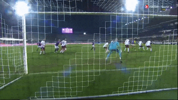 Fiorentina vs Torino 2-1: Luka Jovic mở bàn, Nanitamo Ikone nhân đôi tỷ số, Yann Karamoh nỗ lực ngược dòng bất thành