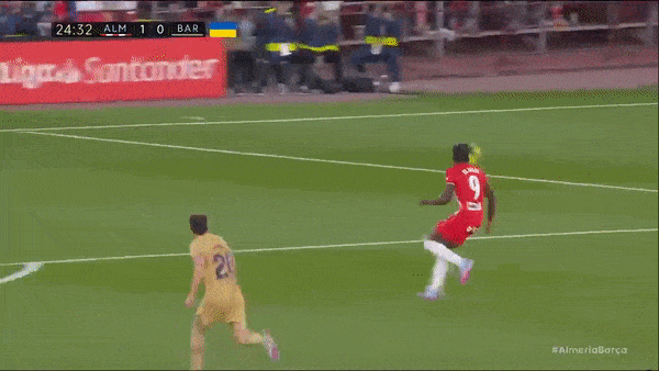 Almeria vs Barcelona 1-0: Luis Suarez kiến tạo, Bilal Toure ghi bàn duy nhất hạ Lewandowski và HLV HLV Xavi Hernandez