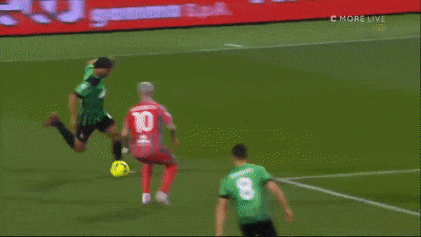 Sassuolo vs Cremonese 3-2: Lauriente, Frattesi lập công, Dessers tỏa sáng cú đúp gỡ hòa, Nedim Bajrami chốt hạ phút bù giờ