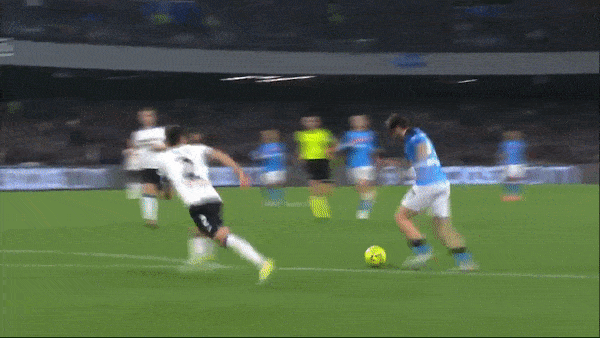 Napoli vs Atalanta 2-0: Kvaratskhelia đột phá ghi bàn đẹp mắt, Amir Rrahmani ấn định chiến thắng, cung cố ngôi đầu Serie A