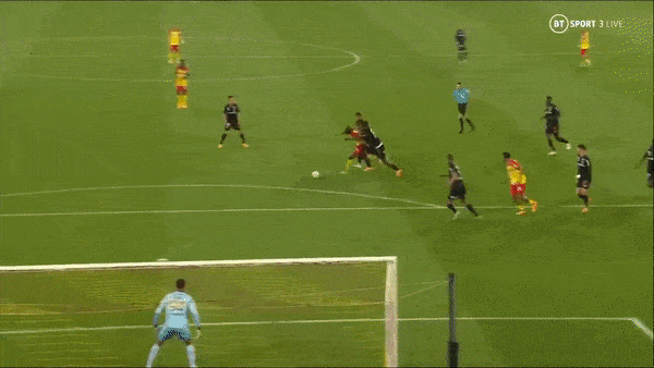 Lens vs Reims 2-1: Kevin Danso sớm nhận thẻ đỏ, Balogun mở bàn, Frankowski gỡ hòa trên chấm penalty, Seko Fofana ấn định chiến thắng