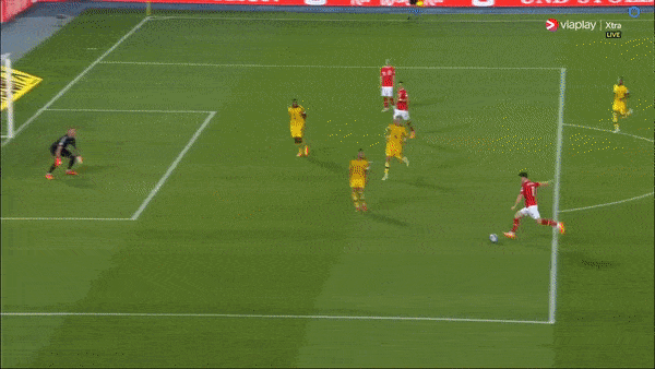 Áo vs Thụy Điển 2-0: 10 phút cuối kịch tính, Christoph Baumgartner xuất thần cú đúp bàn thắng quý giá